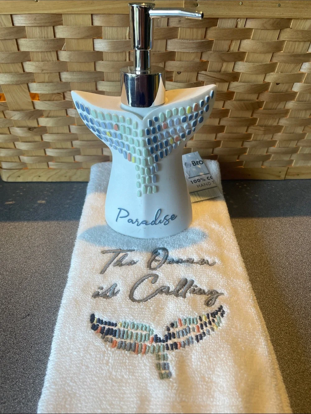 Broyhill White Coastal Set NWT. Soap dispenser & Hand Towel colorful Whale Tail